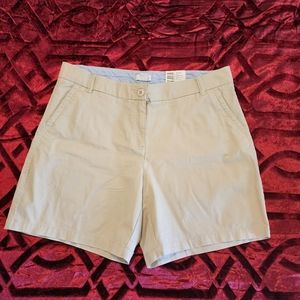 Crown&Ivy Khaki Chino Shorts Size 12, Inseam 7"